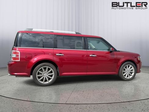Used 2019 Ford Flex Limited w/ Equipment Group 301A FWD image 7