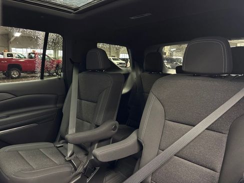 New 2026 Chevrolet Traverse LT FWD image 20