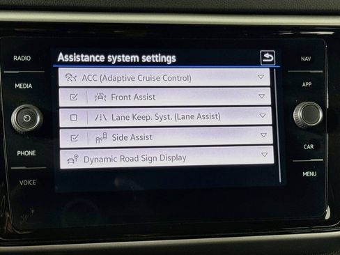 Used 2023 Volkswagen Atlas Cross Sport SEL R-Line AWD/4WD image 39