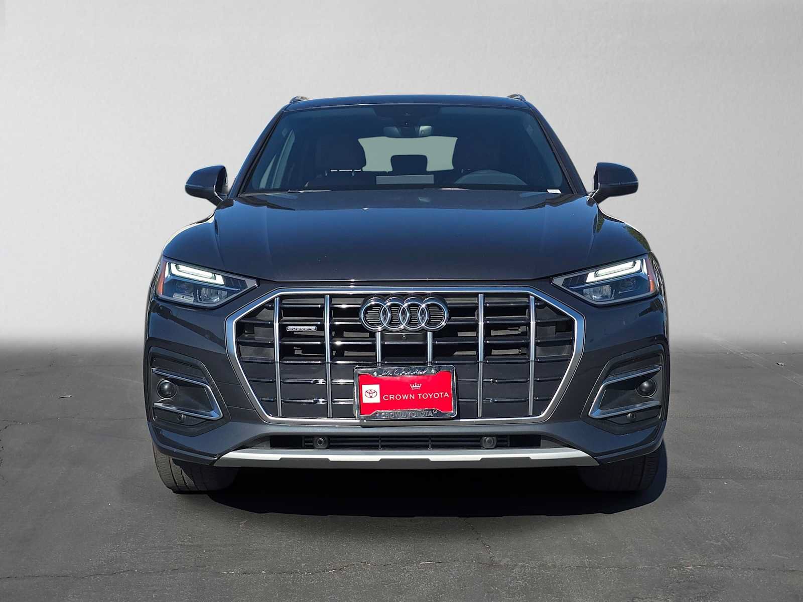 Used 2023 Audi Q5 2.0T Premium Plus w/ Premium Plus Package AWD/4WD image 8