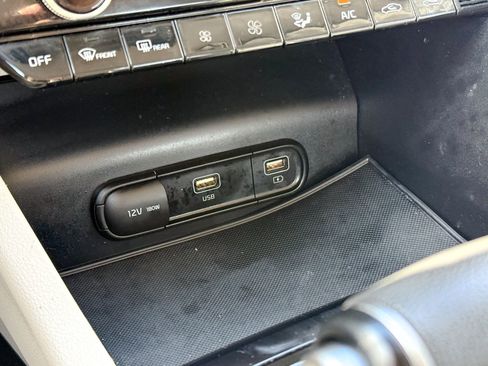 Used 2021 Kia K5 LXS image 23