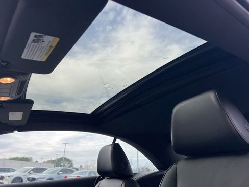 Used 2013 Volkswagen Eos Lux image 12