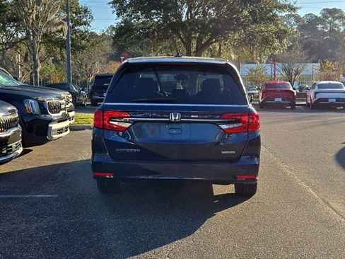 Used 2022 Honda Odyssey Touring image 4
