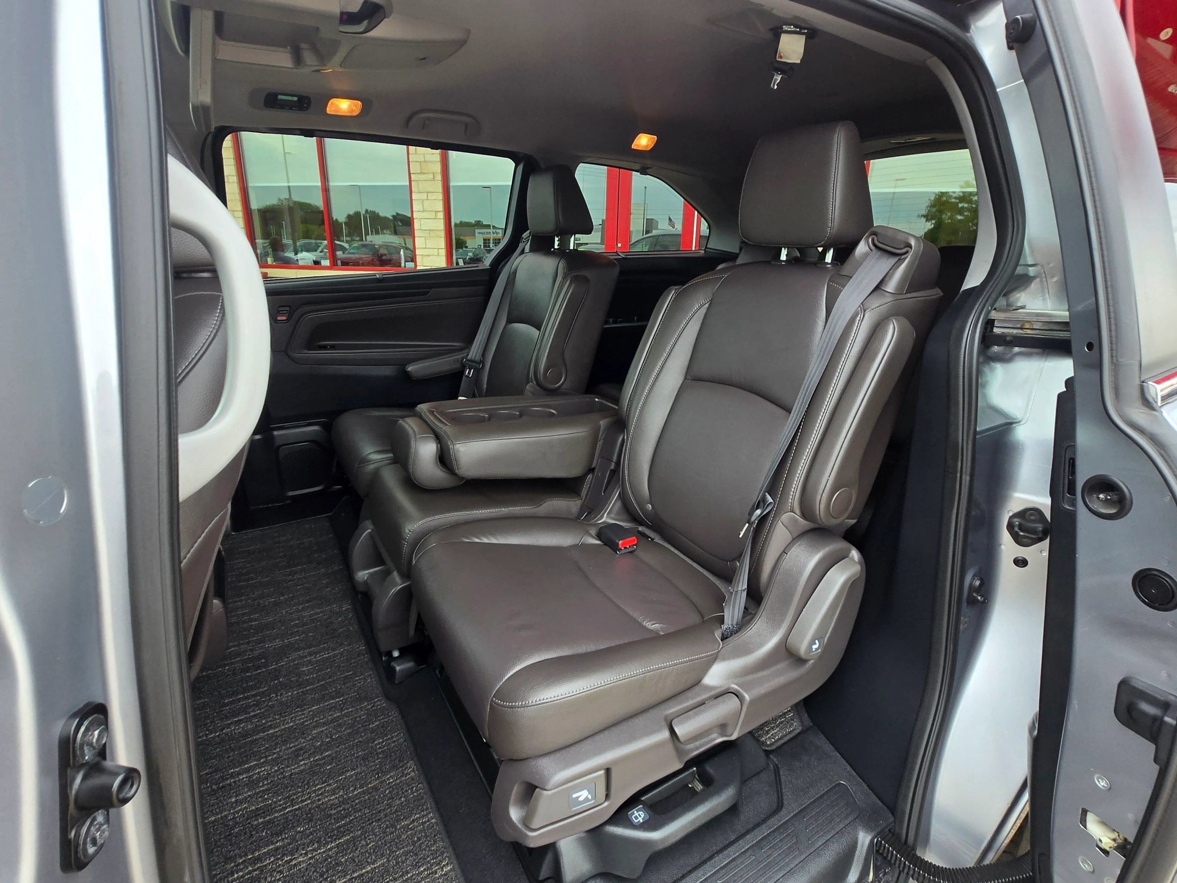 Used 2021 Honda Odyssey Touring image 13