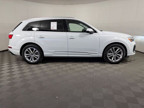 New 2026 Audi Q7 3.0T Premium Plus AWD/4WD image 8