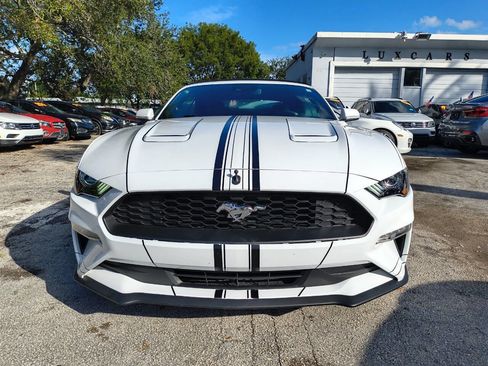 Used 2022 Ford Mustang Premium RWD image 17