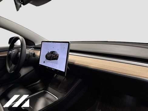 Used 2022 Tesla Model 3 Long Range AWD/4WD image 31