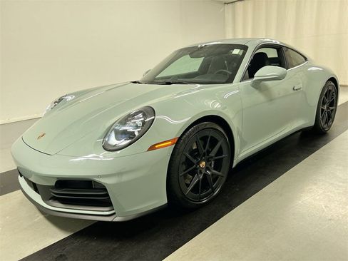 Certified 2025 Porsche 911 Carrera image 5