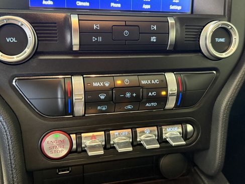 Certified 2022 Ford Mustang Coupe w/ Equipment Group 101A image 20