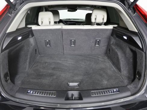 Used 2020 Cadillac XT4 Premium Luxury w/ Driver Awareness Package image 11