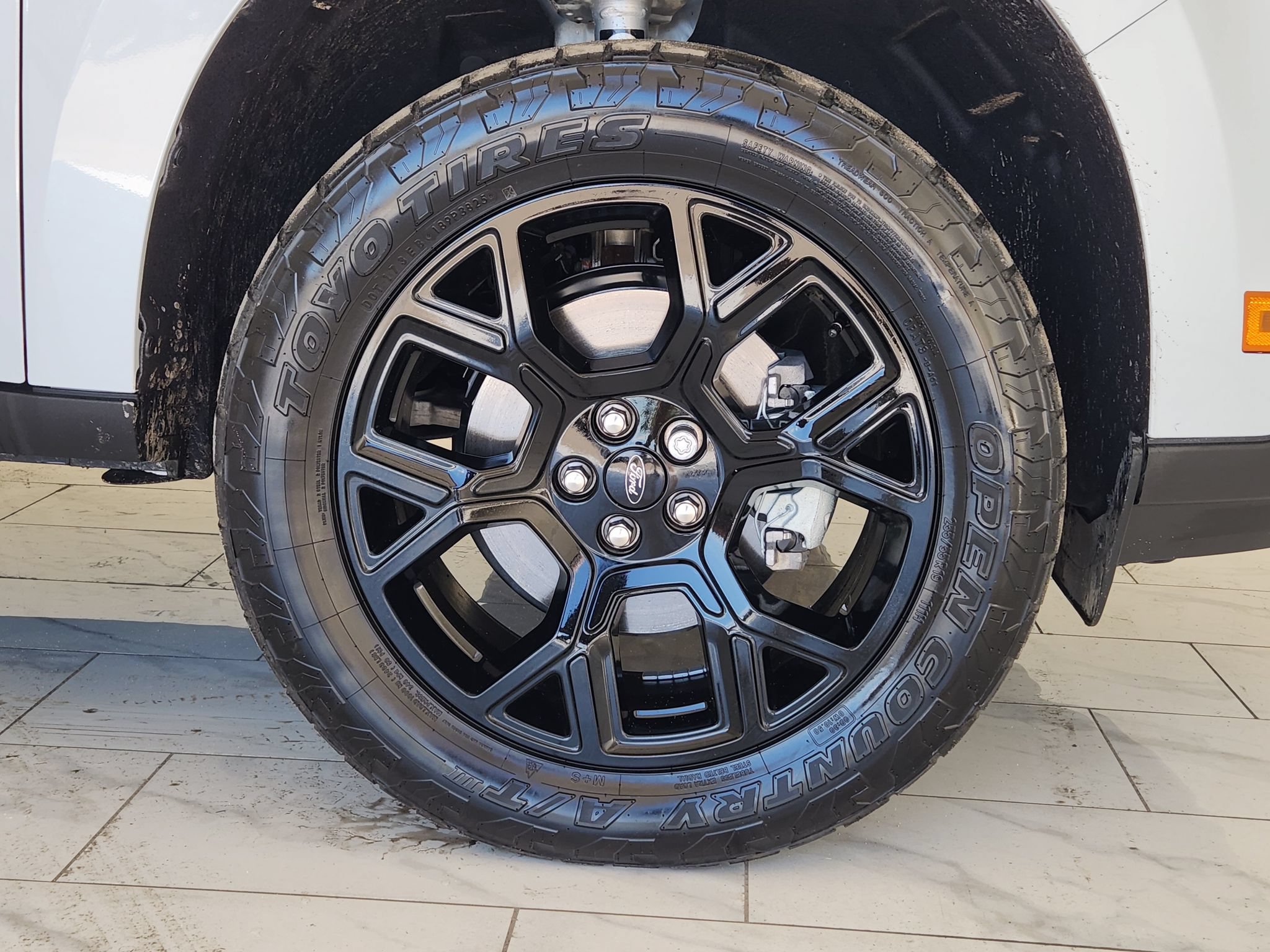 Used 2025 Ford Maverick XLT w/ Black Appearance Package AWD/4WD image 10
