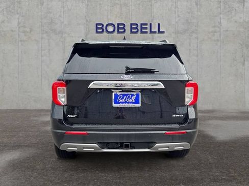 Certified 2022 Ford Explorer XLT w/ Equipment Group 202A AWD/4WD image 4