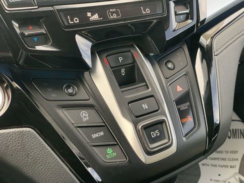 Used 2024 Honda Odyssey Touring image 13