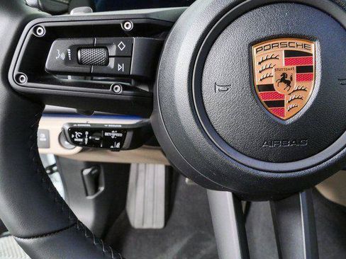 New 2026 Porsche Panamera image 10