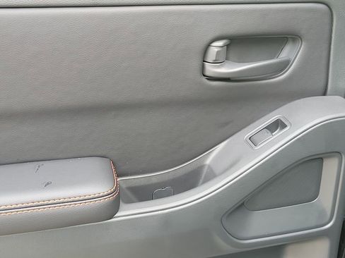 New 2026 Nissan Frontier Pro-X image 15