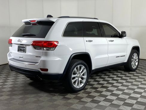 Used 2017 Jeep Grand Cherokee Limited image 8