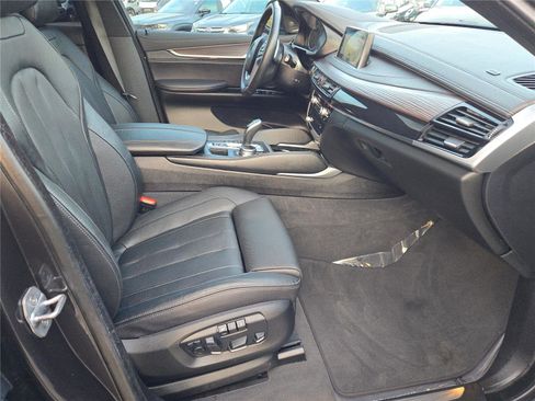 Used 2018 BMW X6 xDrive50i image 7