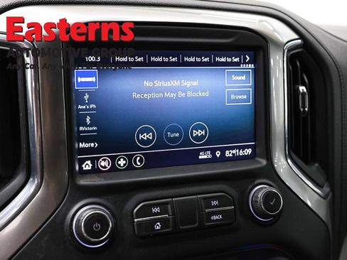 Used 2021 Chevrolet Silverado 1500 LT AWD/4WD image 19