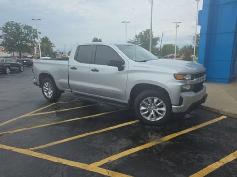 Used 2021 Chevrolet Silverado 1500 Custom AWD/4WD image 6