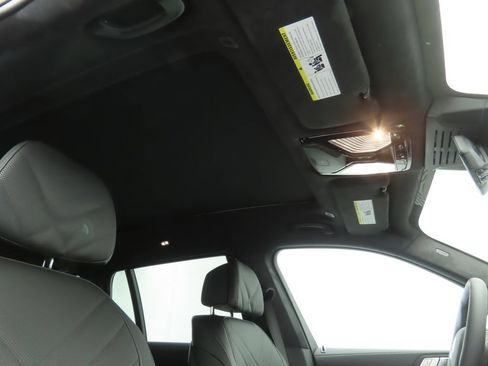 Used 2026 BMW X7 xDrive40i AWD/4WD image 19