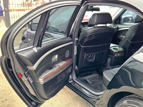Used 2005 BMW 745Li RWD image 15