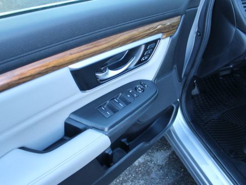 Used 2017 Honda CR-V Touring image 26