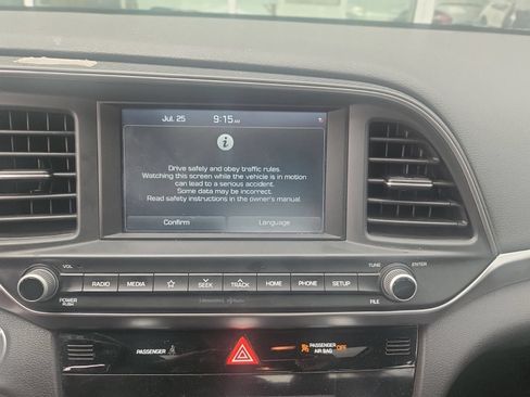 Used 2019 Hyundai Elantra Value Edition w/ Cargo Package FWD image 12
