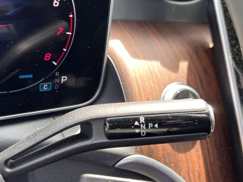 Certified 2025 Mercedes-Benz GLC 300 4MATIC image 26