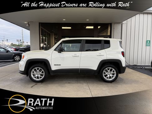 Used 2023 Jeep Renegade Latitude AWD/4WD image 6