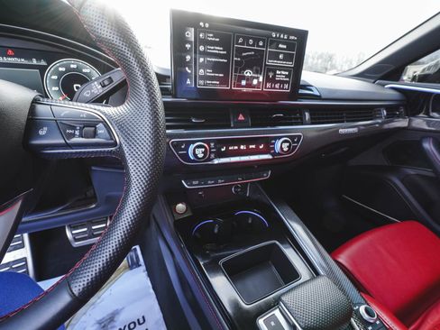 Used 2025 Audi S5 Premium Plus w/ Premium Plus Package image 19