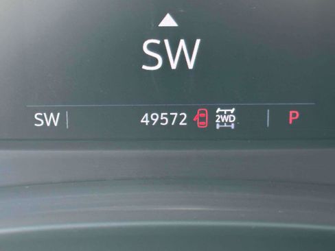 Used 2023 Cadillac XT4 Premium Luxury image 26