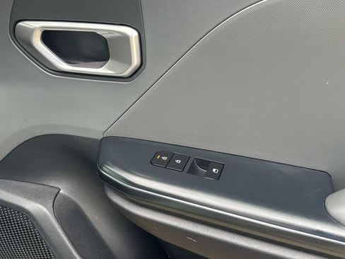 Used 2025 Kia K4 FWD image 19