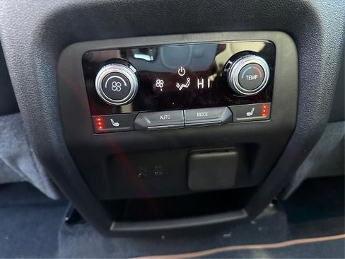 New 2026 GMC Acadia AT4 w/ Luxury Package image 27