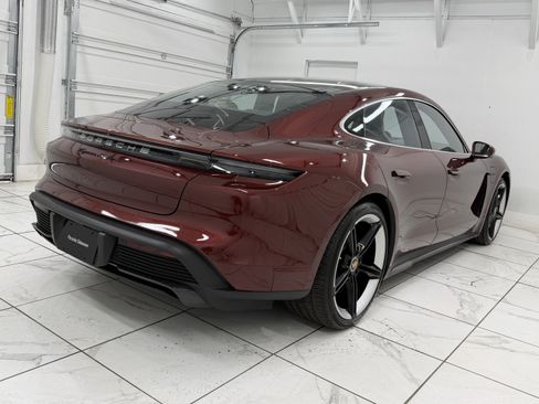 Certified 2021 Porsche Taycan Turbo S AWD/4WD image 12