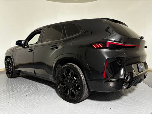 Used 2026 BMW XM Label Red image 3