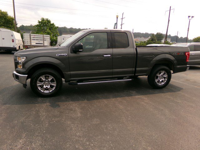 Used 2015 Ford F150 XLT w/ Equipment Group 302A Luxury AWD/4WD image 4