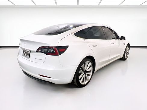 Used 2020 Tesla Model 3 Long Range image 4