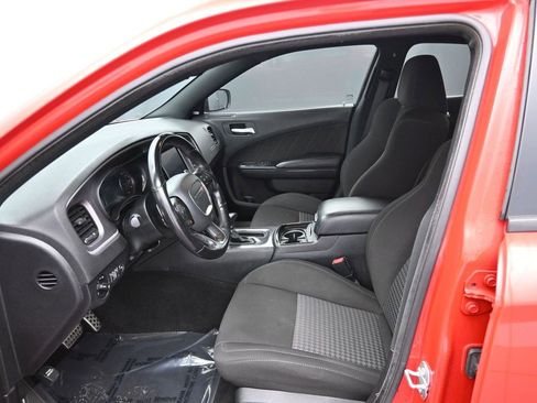 Used 2020 Dodge Charger GT w/ Blacktop Package RWD image 14
