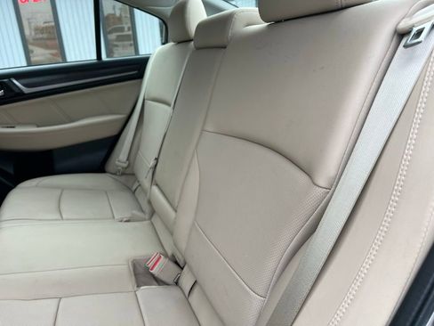 Used 2018 Subaru Legacy 3.6R Limited image 19