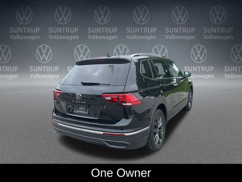Used 2023 Volkswagen Tiguan SE FWD image 7