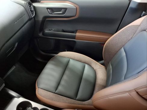 Certified 2025 Ford Bronco Sport Outer Banks w/ Outer Banks Tech Package+ image 21