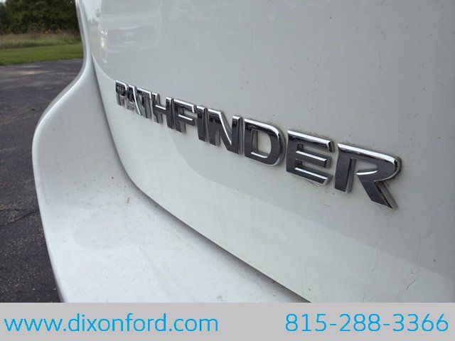 Used 2017 Nissan Pathfinder SV w/ SV Tech Package AWD/4WD image 10