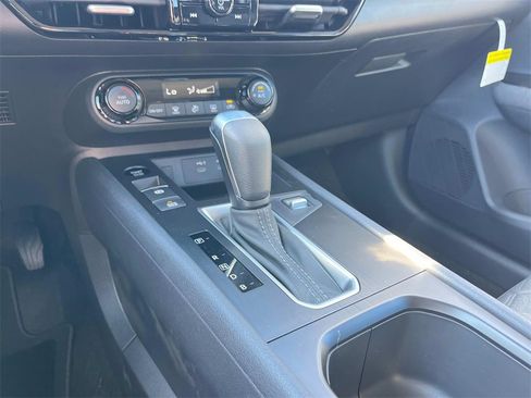 New 2026 Nissan Kicks SV image 28