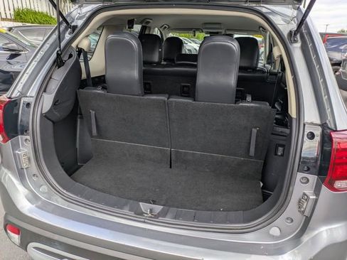 Used 2020 Mitsubishi Outlander ES AWD/4WD image 25