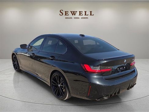 Used 2024 BMW M340i w/ Parking Assistance Package image 3