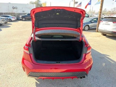 Used 2020 Toyota Corolla SE image 8