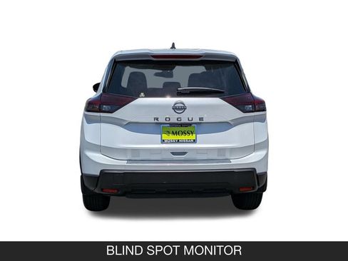 New 2026 Nissan Rogue SV FWD image 9