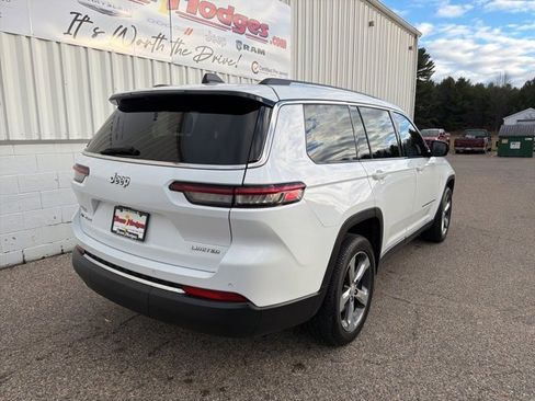 Used 2022 Jeep Grand Cherokee L Limited image 12