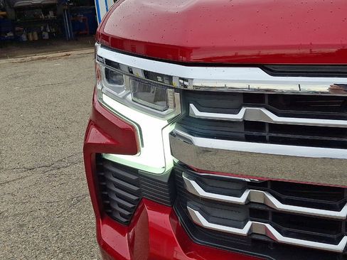 Used 2023 Chevrolet Silverado 1500 LTZ w/ LTZ Premium Package image 28