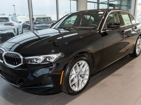 New 2026 BMW 330i xDrive Sedan w/ Convenience Package AWD/4WD image 3